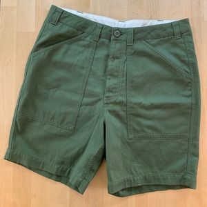 Men’s Topo Designs field shorts sz 32 *NEW*